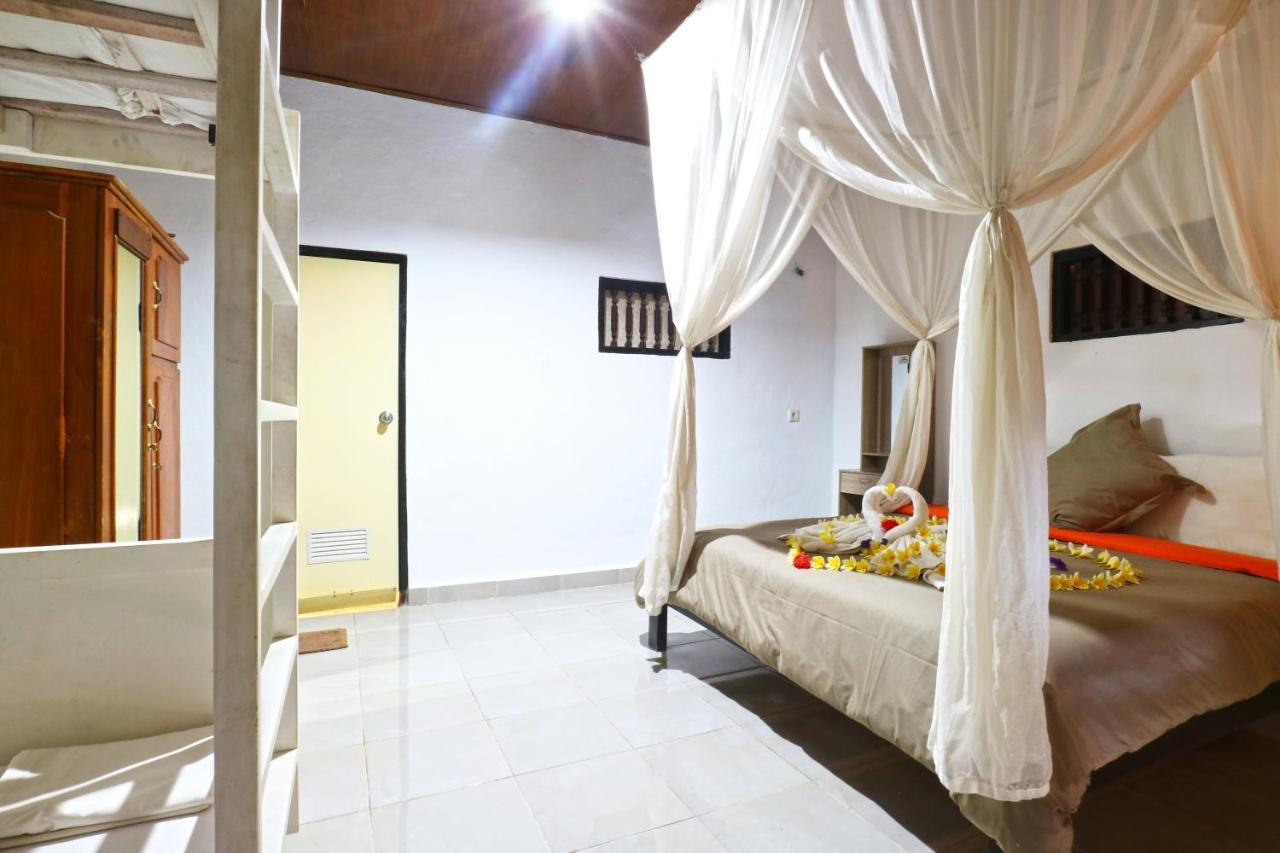 Sunjaya Kubu Guesthouse レンボンガン島 エクステリア 写真
