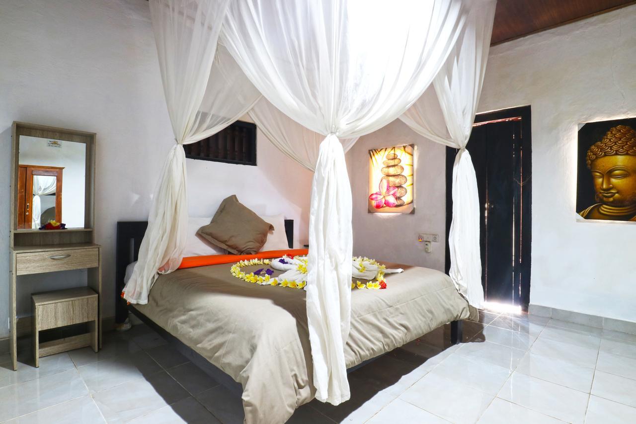 Sunjaya Kubu Guesthouse レンボンガン島 エクステリア 写真
