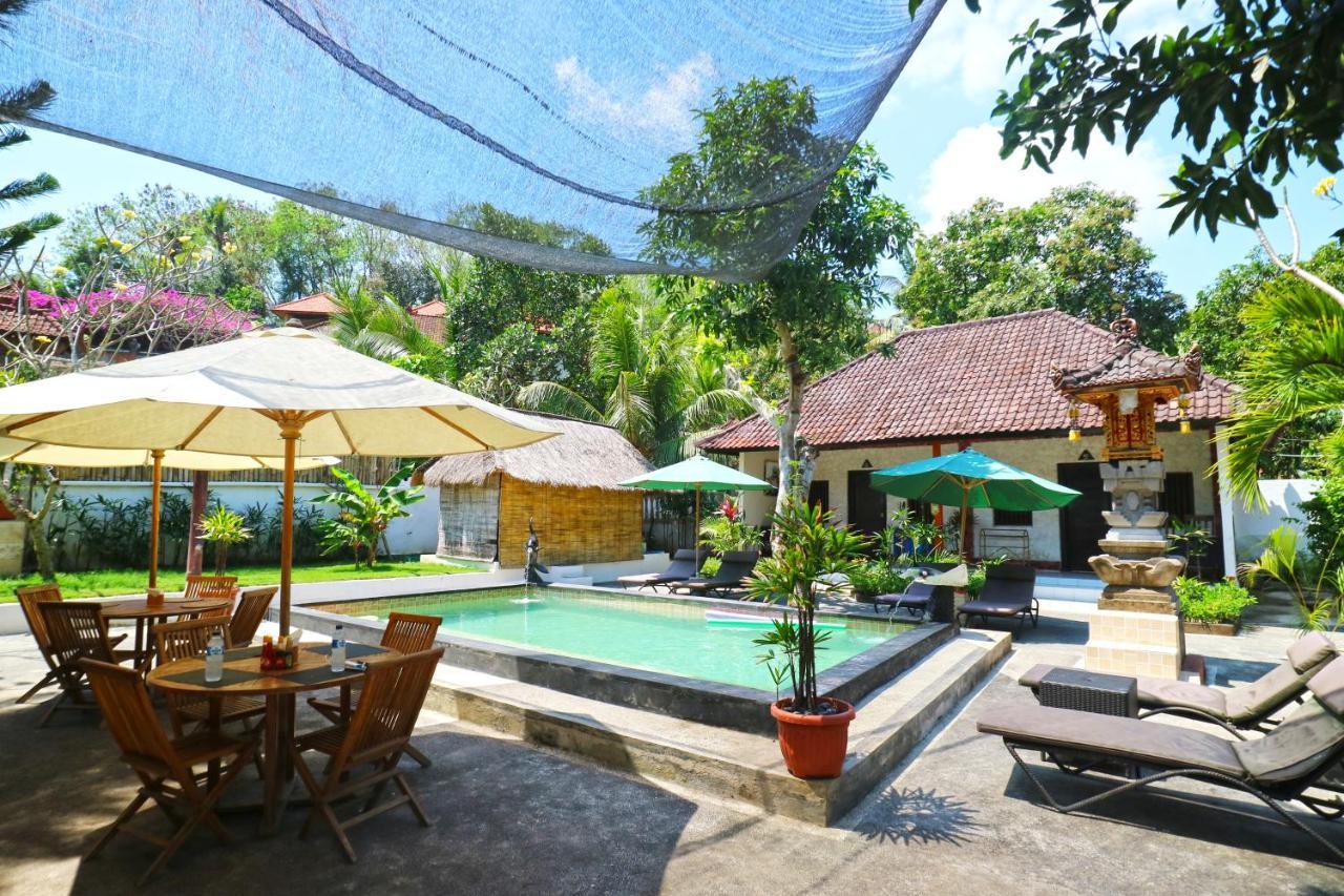 Sunjaya Kubu Guesthouse レンボンガン島 エクステリア 写真